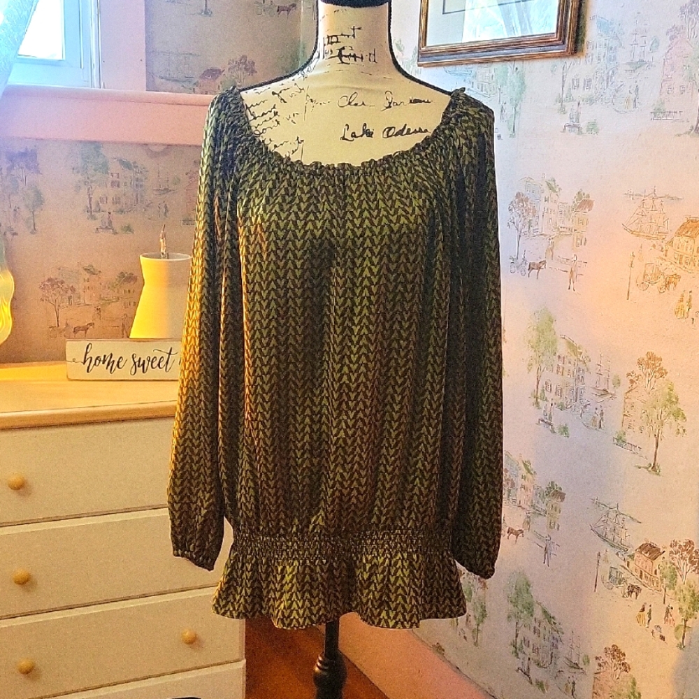 Beautiful Top MICHAEL KORS